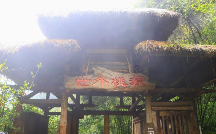 现实中历史中哪些艺人是间谍？游戏画面